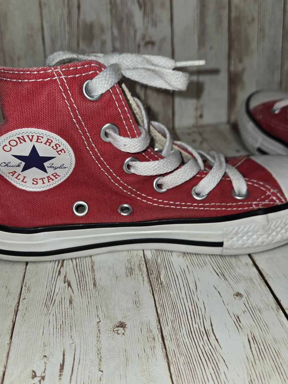 Converse All Star Red High Top Sneakers Kids Youth Size 13